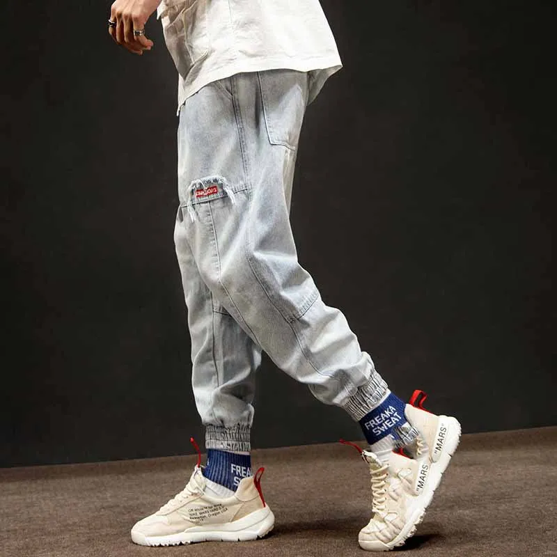 Spring Autumn 2021 Cargo Pants Men baggy man Denim Overalls Jeans men Hip Hop Loose Patchwok Feet Pants Men
Spring Autumn 2021 Cargo Pants Men baggy man Denim Overalls Jeans men Hip Hop Loose Patchwok Feet Pants Men