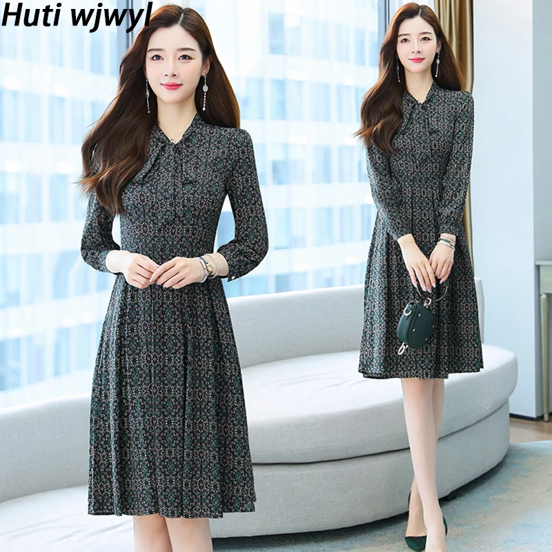 2024 Elegant Vintage Office Lady Dress Autumn Winter Fashion Chiffon Long Sleeve Midi Vestidos Women Bodycon Casual Beach Dress
2024 Elegant Vintage Office Lady Dress Autumn Winter Fashion Chiffon Long Sleeve Midi Vestidos Women Bodycon Casual Beach Dress