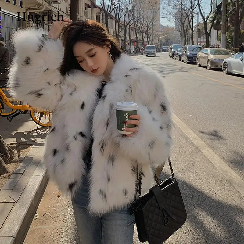 Women's Winter New Fox Fur Imitation Coat Young Short Han Edition Leopard Print Fashion Fur Coat Casual Jacket
Women's Winter New Fox Fur Imitation Coat Young Short Han Edition Leopard Print Fashion Fur Coat Casual Jacket