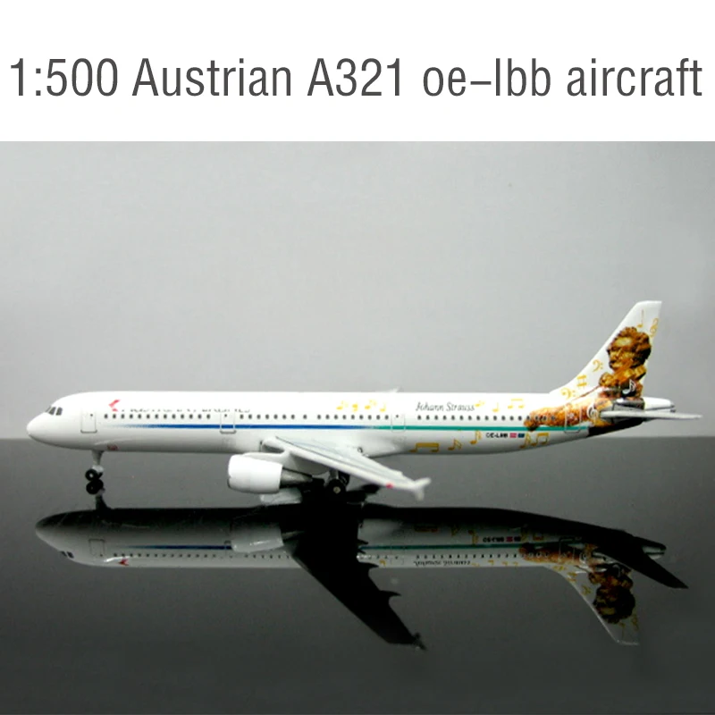 Редкая коллекционная модель самолета 1:500 из австрийского сплава A321 oe-lbb
Редкая коллекционная модель самолета 1:500 из австрийского сплава A321 oe-lbb