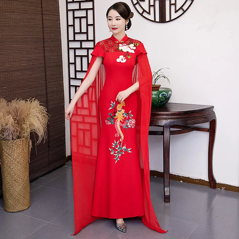 Новое модное женское платье в китайском стиле с воротником-стойкой Qipao, свадебное вечернее платье, классическое платье Ципао с вышивкой, Новинка
Новое модное женское платье в китайском стиле с воротником-стойкой Qipao, свадебное вечернее платье, классическое платье Ципао с вышивкой, Новинка