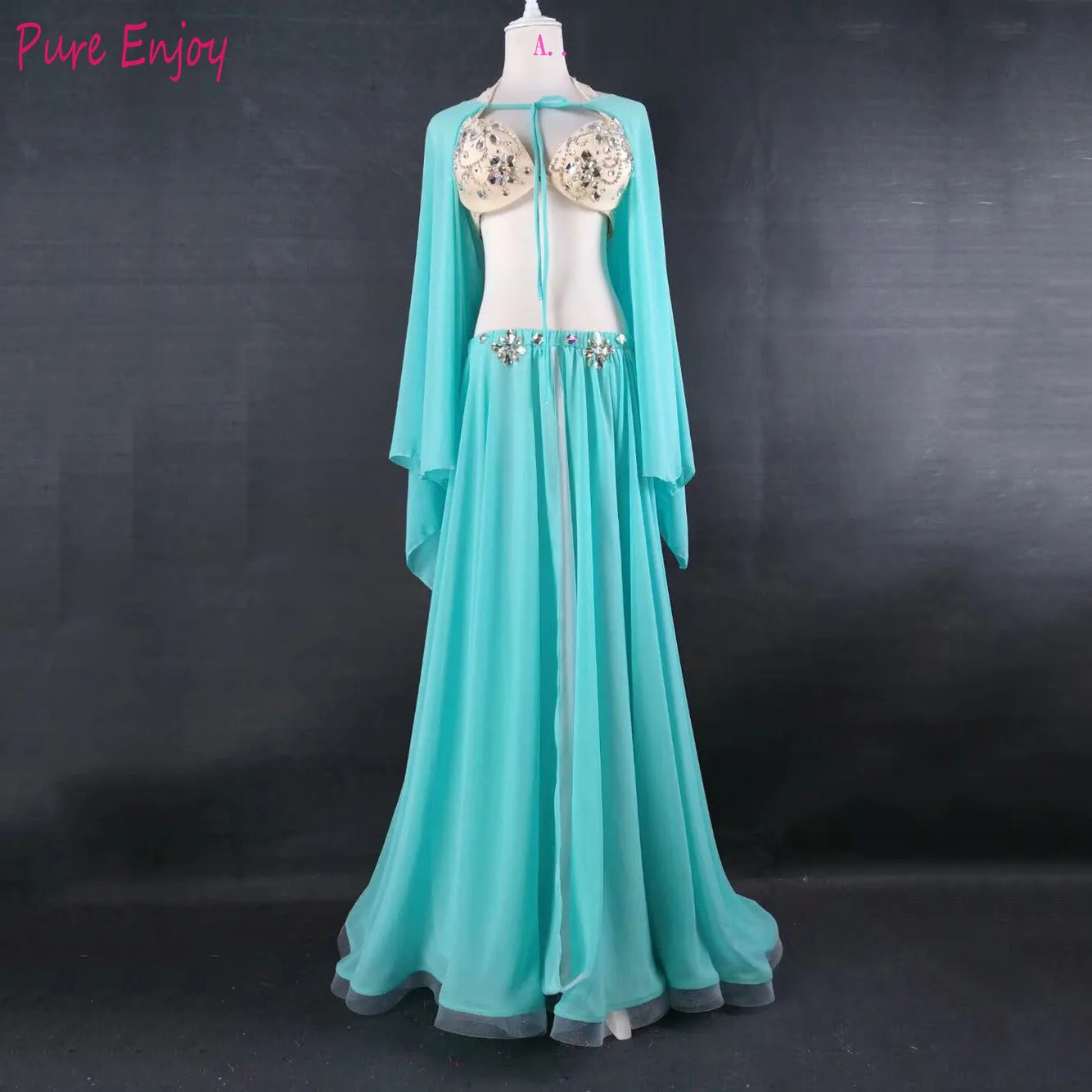 2020 New Custom Belly Dance Suit Oriental Dance Dance Costume Belly Dance Competition Clothes Advanced Diamond Dance Costume
2020 New Custom Belly Dance Suit Oriental Dance Dance Costume Belly Dance Competition Clothes Advanced Diamond Dance Costume