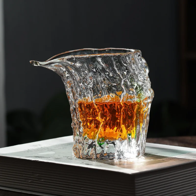 Crystal Glass Fair Teacup Thickened Creative Handmade Hammer Tree Pattern Japanese Tea Ceremony Long Mouth Public Cup 210ml
Crystal Glass Fair Teacup Thickened Creative Handmade Hammer Tree Pattern Japanese Tea Ceremony Long Mouth Public Cup 210ml
