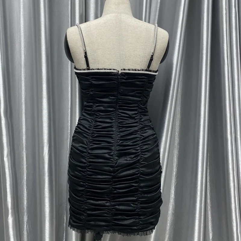 Lady Sexy Satin Ruffle Mini Dress Fashion Chic Bow Black Party Dress Vintage V-Neck Folds Holiday Slim Short Dress Female S-L
Lady Sexy Satin Ruffle Mini Dress Fashion Chic Bow Black Party Dress Vintage V-Neck Folds Holiday Slim Short Dress Female S-L