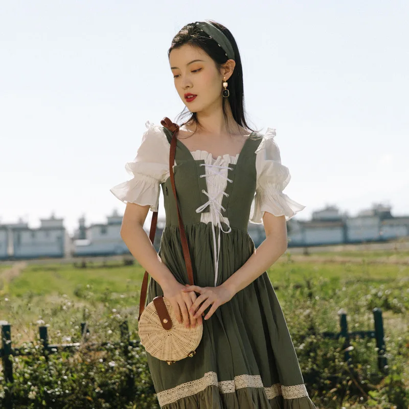 Women Renaissance Medieval Costume Short Sleeve Long Dress Vintage Green Palace Princess Bandage Dress Cosplay Retro Gowns
Women Renaissance Medieval Costume Short Sleeve Long Dress Vintage Green Palace Princess Bandage Dress Cosplay Retro Gowns