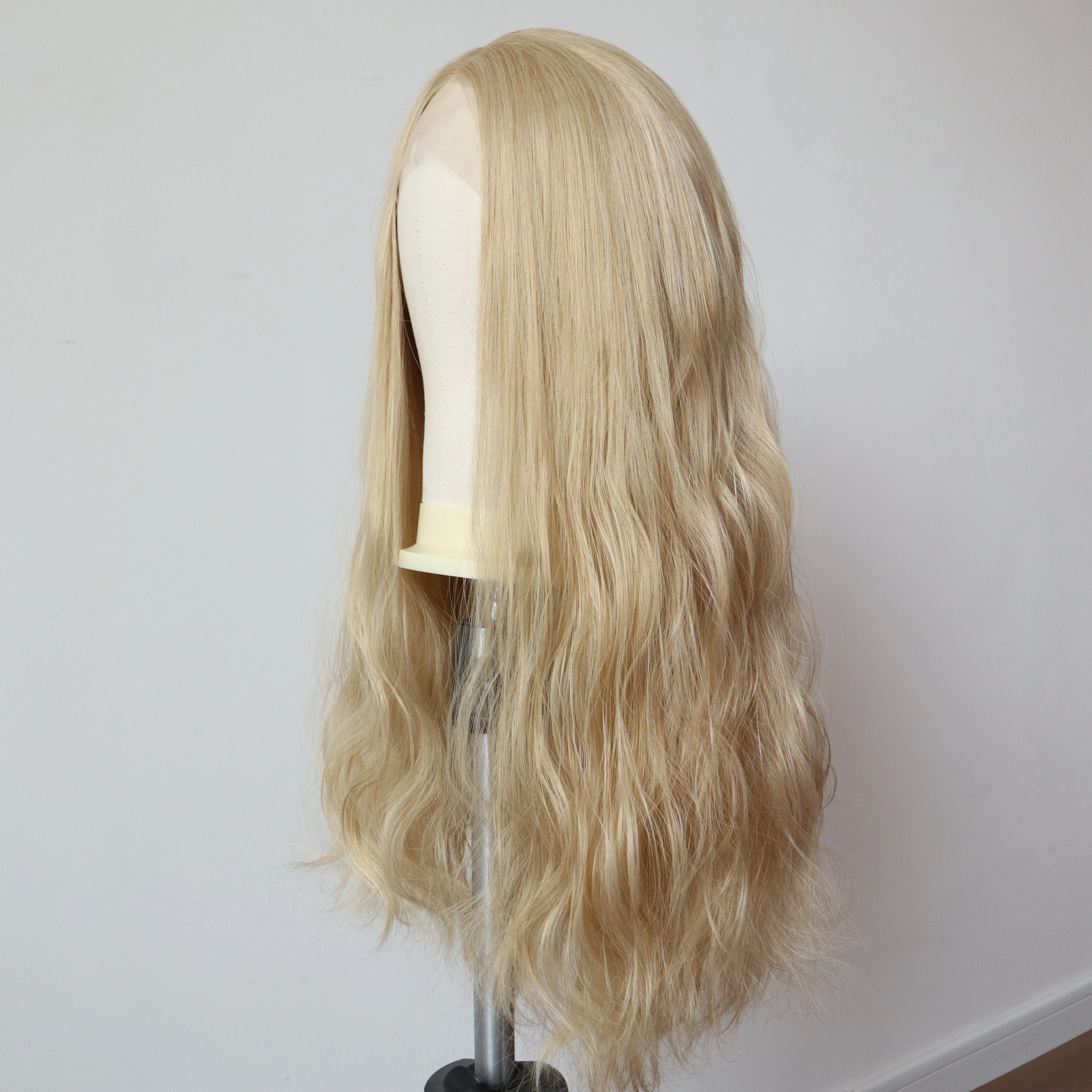 Golden Blonde Synthetic Wigs for Women Heat Resistant Fiber Hair Synthetic Lace Frontal Honey Blonde Lace Front Wigs
Golden Blonde Synthetic Wigs for Women Heat Resistant Fiber Hair Synthetic Lace Frontal Honey Blonde Lace Front Wigs