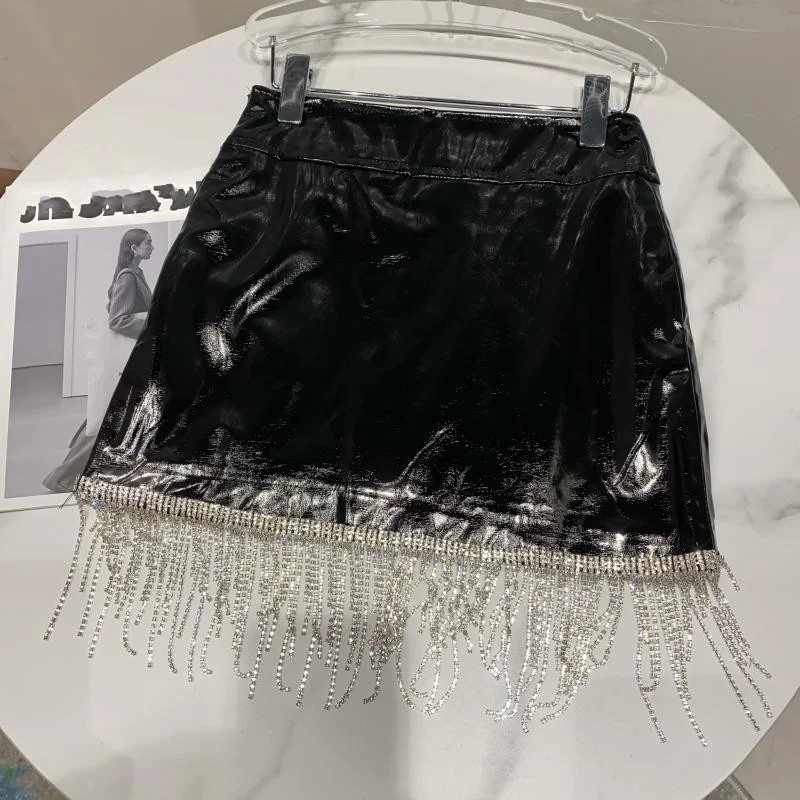 Style Korean Womens Tassel Genuine Leather High Waist Skirt Office Lady Fashion Elegant PU Leather Casual Above Knee Skirt
Style Korean Womens Tassel Genuine Leather High Waist Skirt Office Lady Fashion Elegant PU Leather Casual Above Knee Skirt