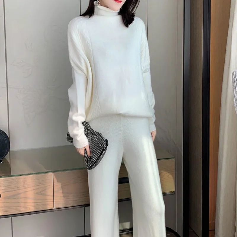 Women's Knitted Matching Sets Oversized Solid Turtleneck Batwing Sleeves Pullover Sweaters Drawstring Waist Flare Wide Leg Pants
Women's Knitted Matching Sets Oversized Solid Turtleneck Batwing Sleeves Pullover Sweaters Drawstring Waist Flare Wide Leg Pants