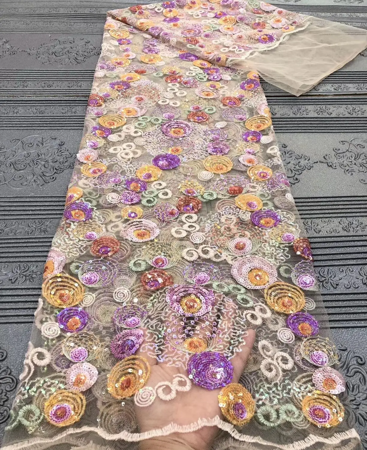 African Lace Fabric with Sequins High Quality French Tulle Lace Fabric Wedding Dress Nigerian Lace Fabric ML8501
African Lace Fabric with Sequins High Quality French Tulle Lace Fabric Wedding Dress Nigerian Lace Fabric ML8501