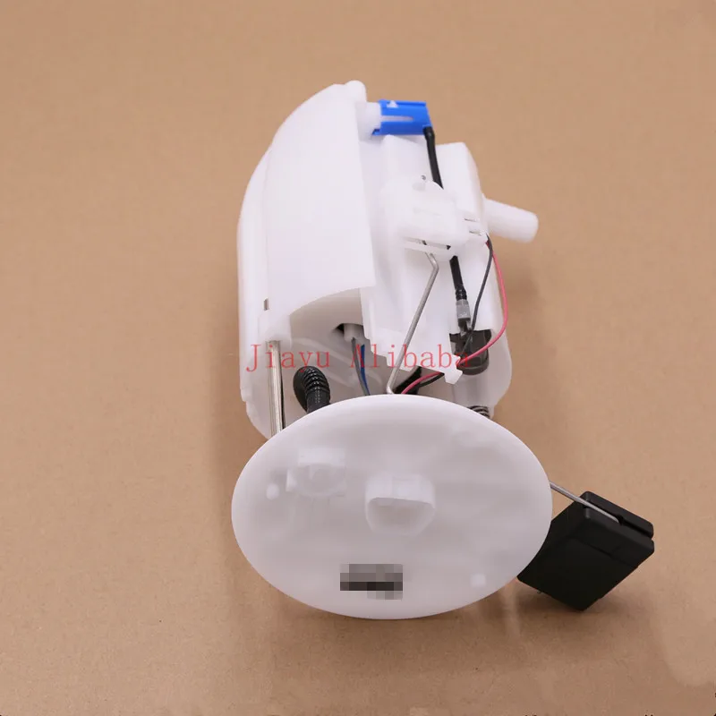 Suitable for Toyota Crown Reiz 2.5L/3.0L 06-14 Electric Fuel Pump Assembly OEM 77020-0N010
Suitable for Toyota Crown Reiz 2.5L/3.0L 06-14 Electric Fuel Pump Assembly OEM 77020-0N010
