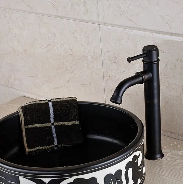 Black Oil Rubbed Brass Single Handle Bathroom Basin Faucet 1 Hole Deck Mount Sink Hot And Cold Mixer Tap
Black Oil Rubbed Brass Single Handle Bathroom Basin Faucet 1 Hole Deck Mount Sink Hot And Cold Mixer Tap