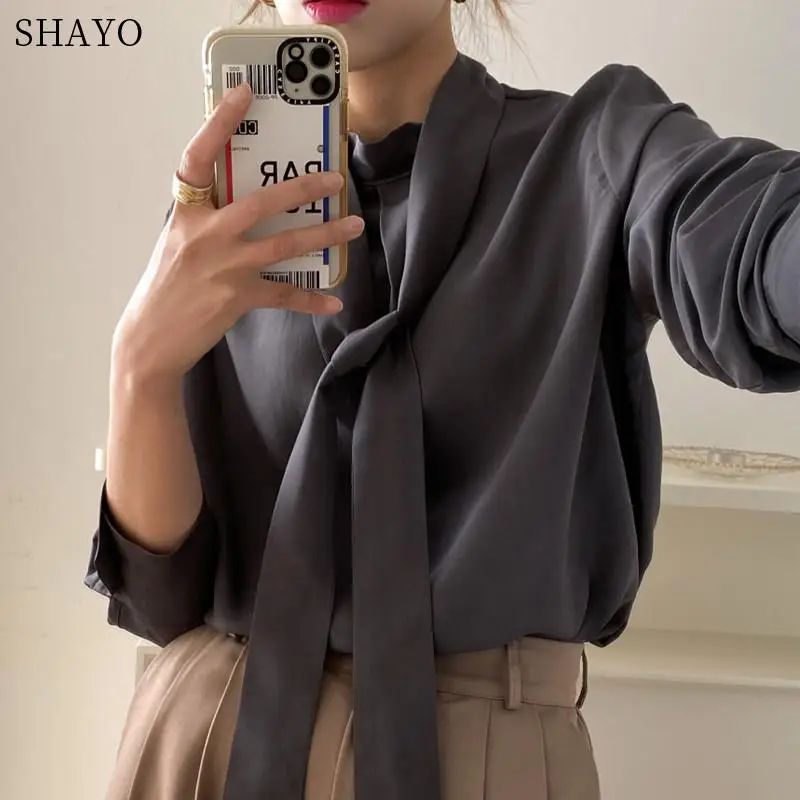 Chic Stand Collar Bow Drawstring Design Shirts Casual Loose Solid Color Femme Blusas Elegant Korean Fashion Women Blouse
Chic Stand Collar Bow Drawstring Design Shirts Casual Loose Solid Color Femme Blusas Elegant Korean Fashion Women Blouse