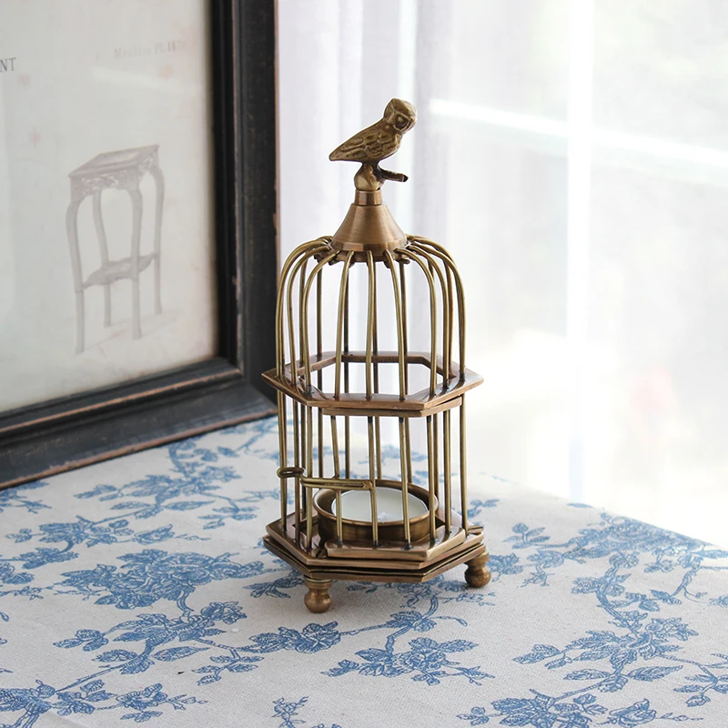 Brass Birdcage Candle Holder Home Decoration Accessories Tabletop Candlestick Nordic Vintage Decor Metal Candlestick Ornaments
Brass Birdcage Candle Holder Home Decoration Accessories Tabletop Candlestick Nordic Vintage Decor Metal Candlestick Ornaments