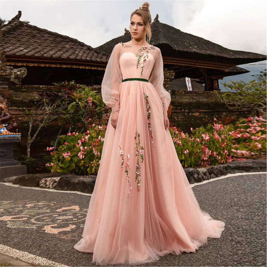 Charming Lady Applique Full Sleeveless Eveing Dress Tulle Floor-Length Strapless with Sashes Dinner Party for Women فساتين السهر
Charming Lady Applique Full Sleeveless Eveing Dress Tulle Floor-Length Strapless with Sashes Dinner Party for Women فساتين السهر