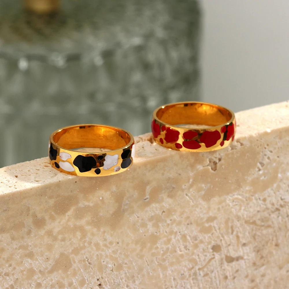 2021 New Trendy Cow Pattern Black White Red Speck Enamel Rings For Women Helloween Jewelry Ring Stainless Steel Gold Plated Ring
2021 New Trendy Cow Pattern Black White Red Speck Enamel Rings For Women Helloween Jewelry Ring Stainless Steel Gold Plated Ring