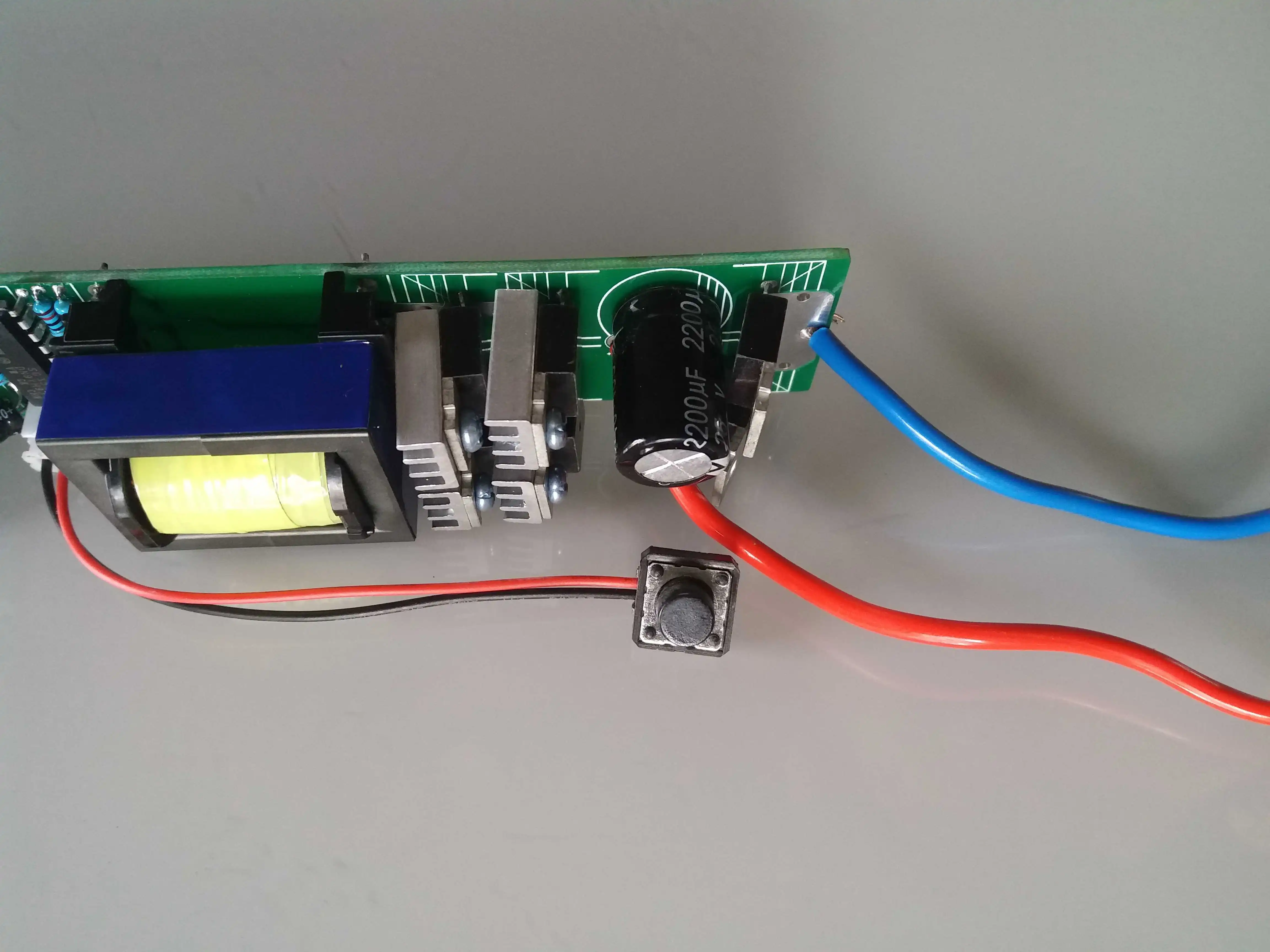Strip Inverter Motherboard 40 Light Board Inverter Motherboard16.8 Volt Integrated Power Supply with Overheatingprotectionboard
Strip Inverter Motherboard 40 Light Board Inverter Motherboard16.8 Volt Integrated Power Supply with Overheatingprotectionboard
