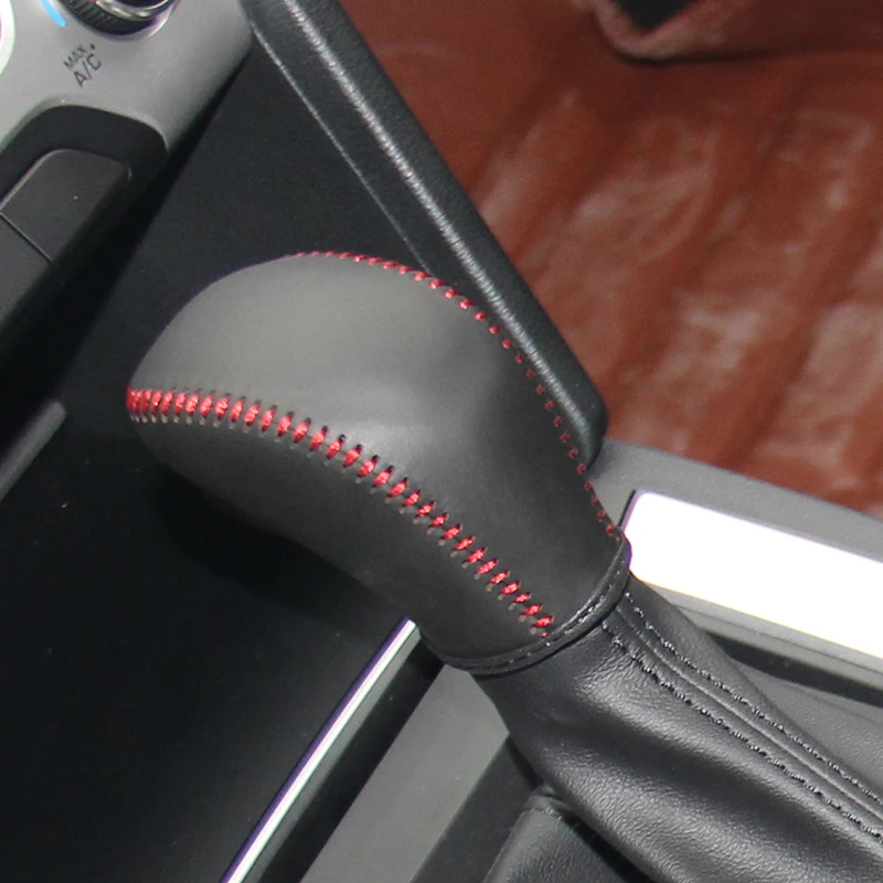 Genuine Leather Gear Knob Cover For Hyundai Elantra AT Car Covers on The Gear Shift Knob Gear Stick Case PPC Gear Shift Collar
Genuine Leather Gear Knob Cover For Hyundai Elantra AT Car Covers on The Gear Shift Knob Gear Stick Case PPC Gear Shift Collar