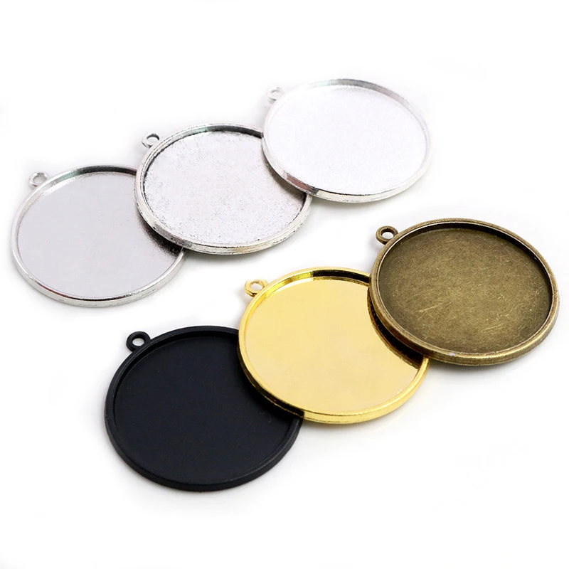 10pcs/Lot 30mm Inner Size 6 Colors Plated Classic Style Cabochon Base Setting Charms Pendant
10pcs/Lot 30mm Inner Size 6 Colors Plated Classic Style Cabochon Base Setting Charms Pendant