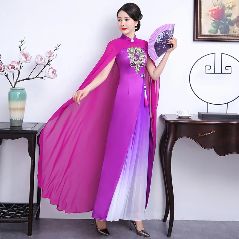 Satin 2PCS Purple Cheongsam Set Gradient Cloak Qipao Suit Floral Long Sexy Chinese Dresses Large Size Stage Performance Vestidos
Satin 2PCS Purple Cheongsam Set Gradient Cloak Qipao Suit Floral Long Sexy Chinese Dresses Large Size Stage Performance Vestidos