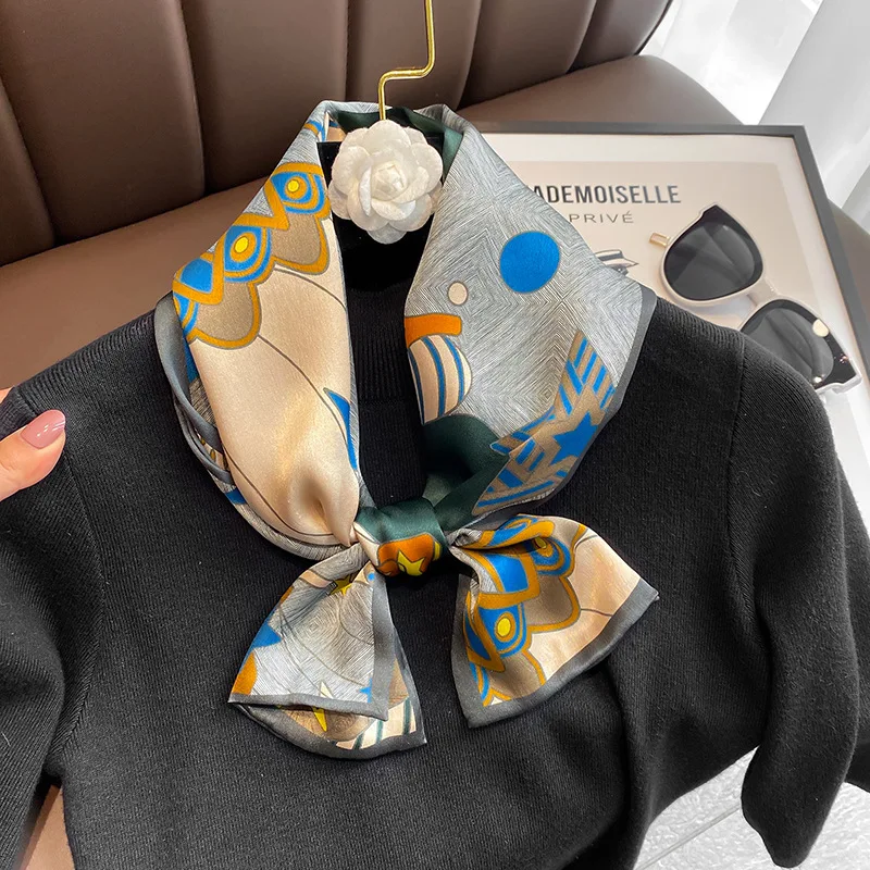 New fashion aesthetic flower picture long silk scarf female multi-function decorative scarf headband tie wrist strap bag belt
New fashion aesthetic flower picture long silk scarf female multi-function decorative scarf headband tie wrist strap bag belt