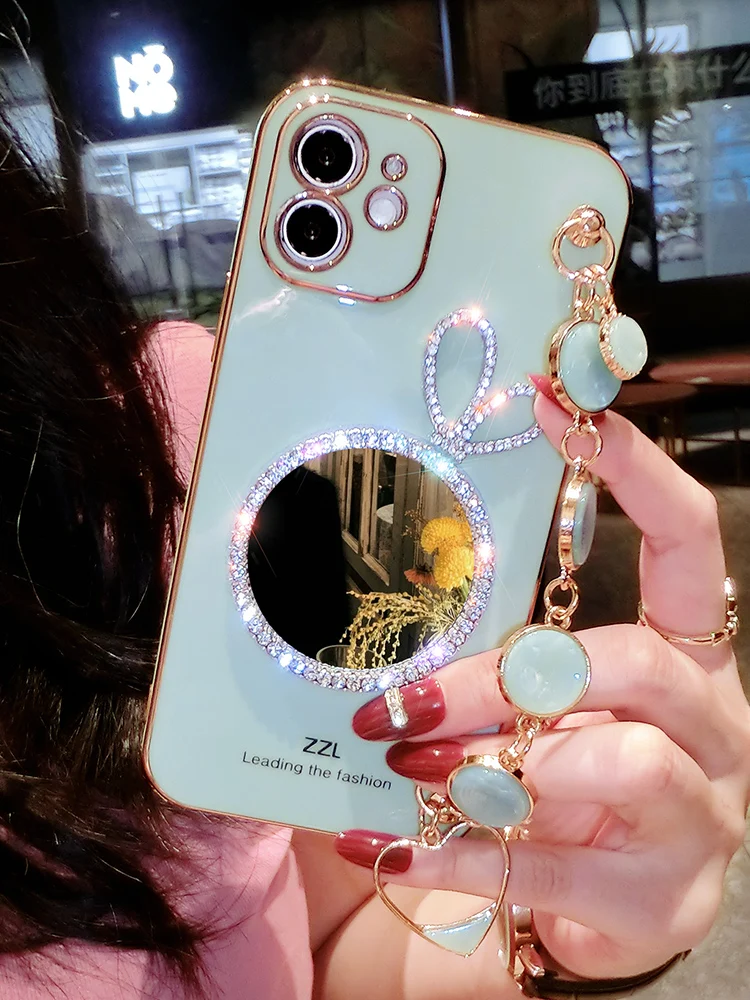 Fashion Bracelet Wristband Makeup Mirror Soft Case For Iphone 15 14 11 12 Pro Max Mini 7 8 Plus Xr X Female Phone Cover Fundas
Fashion Bracelet Wristband Makeup Mirror Soft Case For Iphone 15 14 11 12 Pro Max Mini 7 8 Plus Xr X Female Phone Cover Fundas