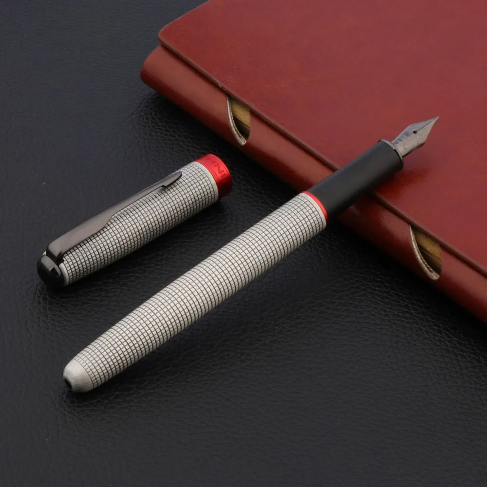 JINHAO 75 Роскошная качественная классическая перьевая ручка, металлическая красная, черная титановая перьевая стрелка, офисные школьные письменные принадлежности
JINHAO 75 Роскошная качественная классическая перьевая ручка, металлическая красная, черная титановая перьевая стрелка, офисные школьные письменные принадлежности