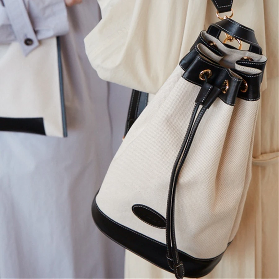 Canvas Bucket Women Shoulder Bag Large Capacity Solid Color Women's Bags Panelled Casual Woman Backpack Fashion Daily Purse
Canvas Bucket Women Shoulder Bag Large Capacity Solid Color Women's Bags Panelled Casual Woman Backpack Fashion Daily Purse