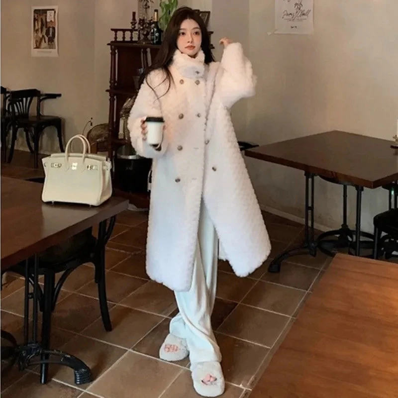 Fashion Casual Women Faux Fur Coat High-End Lamb Wool Plush Overcoat Stand-Collar Double Breasted Loose Long Luxury Fur Jacket
Fashion Casual Women Faux Fur Coat High-End Lamb Wool Plush Overcoat Stand-Collar Double Breasted Loose Long Luxury Fur Jacket