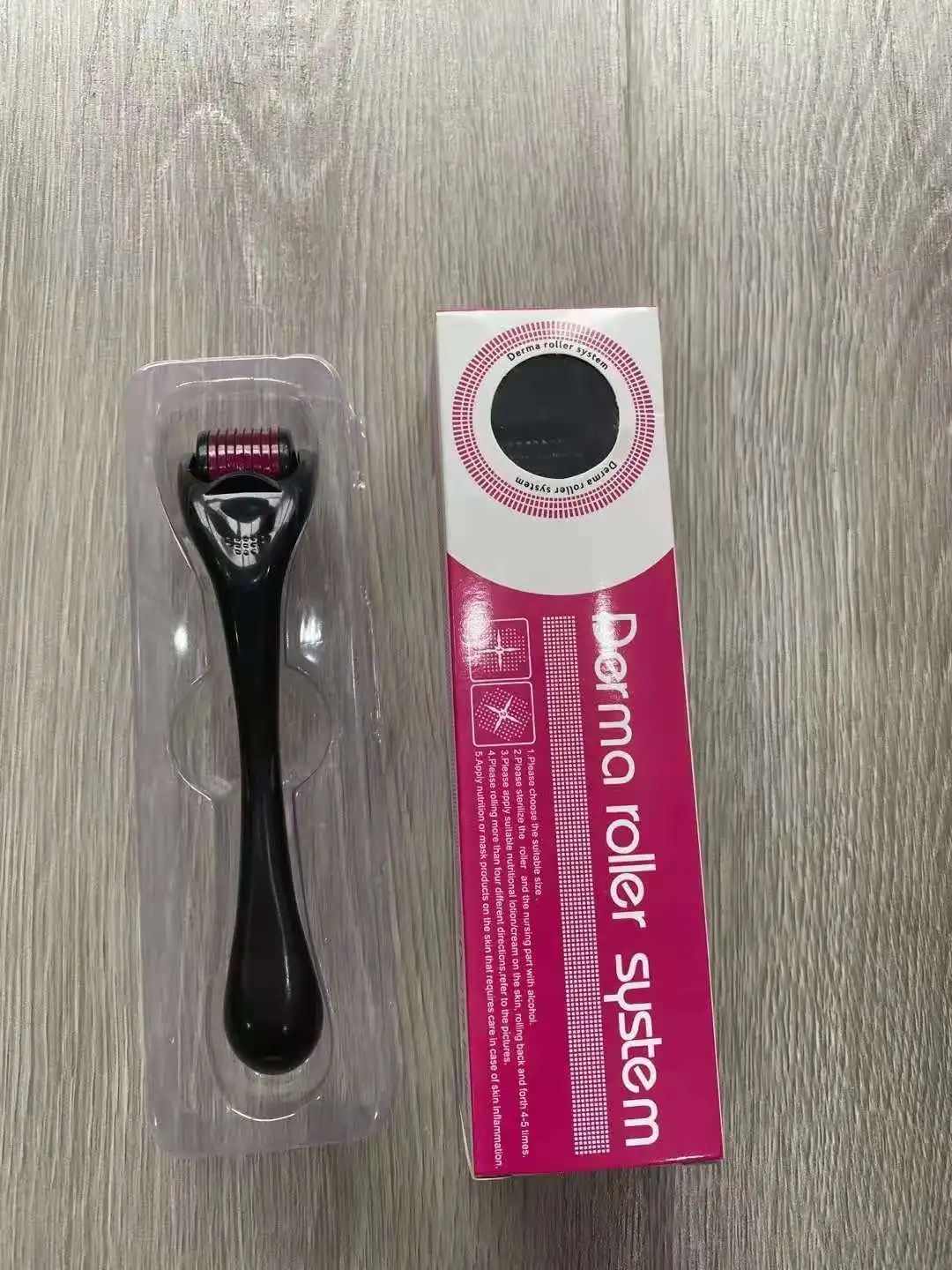 100Pcs Skin Rejuvenation Anti Aging Derma Roller 540 Microneedle Face Lifting Mezoroller
100Pcs Skin Rejuvenation Anti Aging Derma Roller 540 Microneedle Face Lifting Mezoroller
