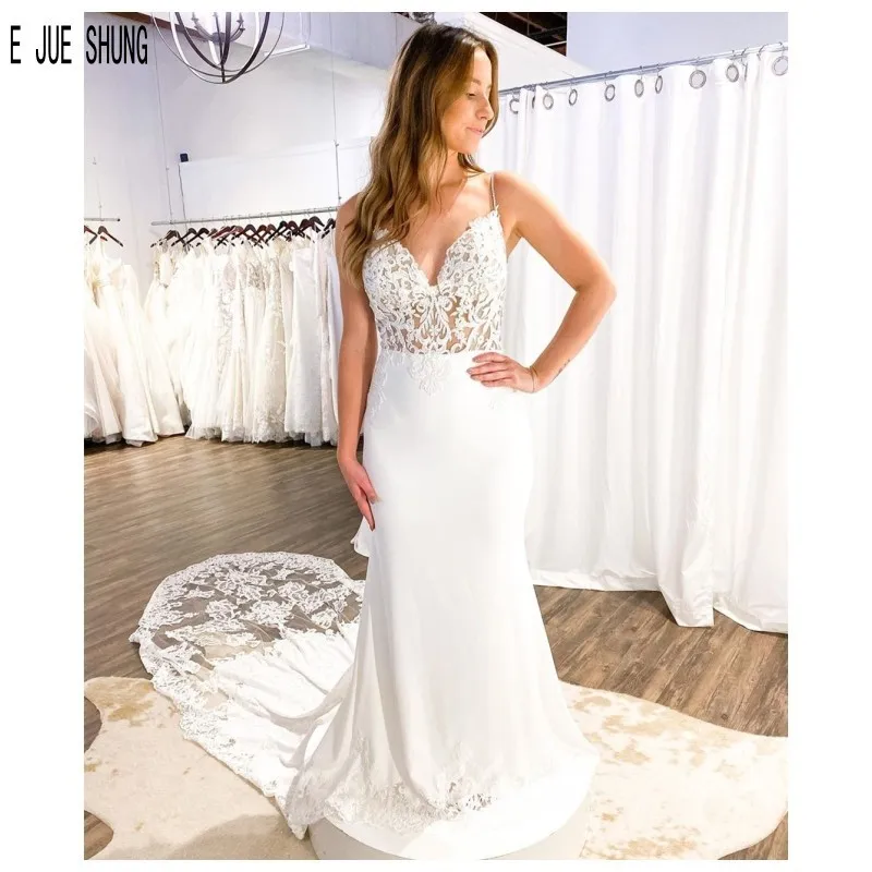 Crepe Boho Mermaid Wedding Dresses Spaghetti Straps White Ivory Bridal Gowns Buttons Back Custom Made
Crepe Boho Mermaid Wedding Dresses Spaghetti Straps White Ivory Bridal Gowns Buttons Back Custom Made