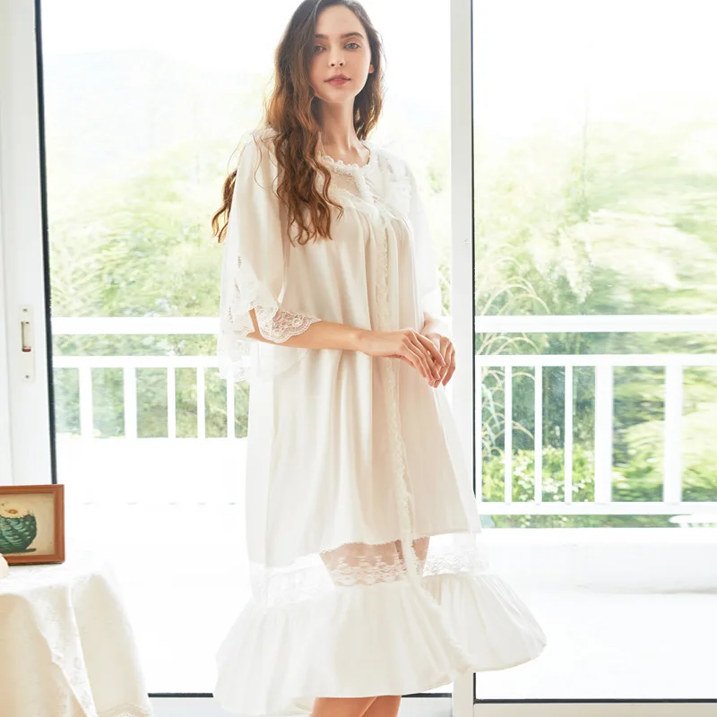 Women's European and American Night Gown Lace Sexy Half-Sleeve Nightdress Plus Size Loose Sleepwear White Nightgown Sleep Dress
Women's European and American Night Gown Lace Sexy Half-Sleeve Nightdress Plus Size Loose Sleepwear White Nightgown Sleep Dress