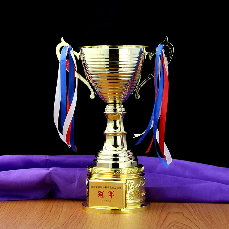 2079 new style Metal Trophy Sports Trophy Awards Ceremony Gold-Plated Souvenir Crt Cup for Sport Tournaments Trofeu Futebol
2079 new style Metal Trophy Sports Trophy Awards Ceremony Gold-Plated Souvenir Crt Cup for Sport Tournaments Trofeu Futebol