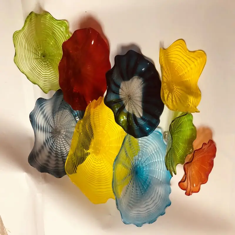Hand Blown Glass Plates Customized Glass Wall Art Christmas Decoration for Home
Hand Blown Glass Plates Customized Glass Wall Art Christmas Decoration for Home
