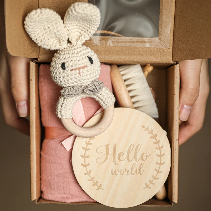 Newborn Baby Towel Bath Sets Gift Boxs Muslin Squares Cotton Blanket Bath Brushes Shower Animal Rattle Pacifier Chain Baby Items
Newborn Baby Towel Bath Sets Gift Boxs Muslin Squares Cotton Blanket Bath Brushes Shower Animal Rattle Pacifier Chain Baby Items