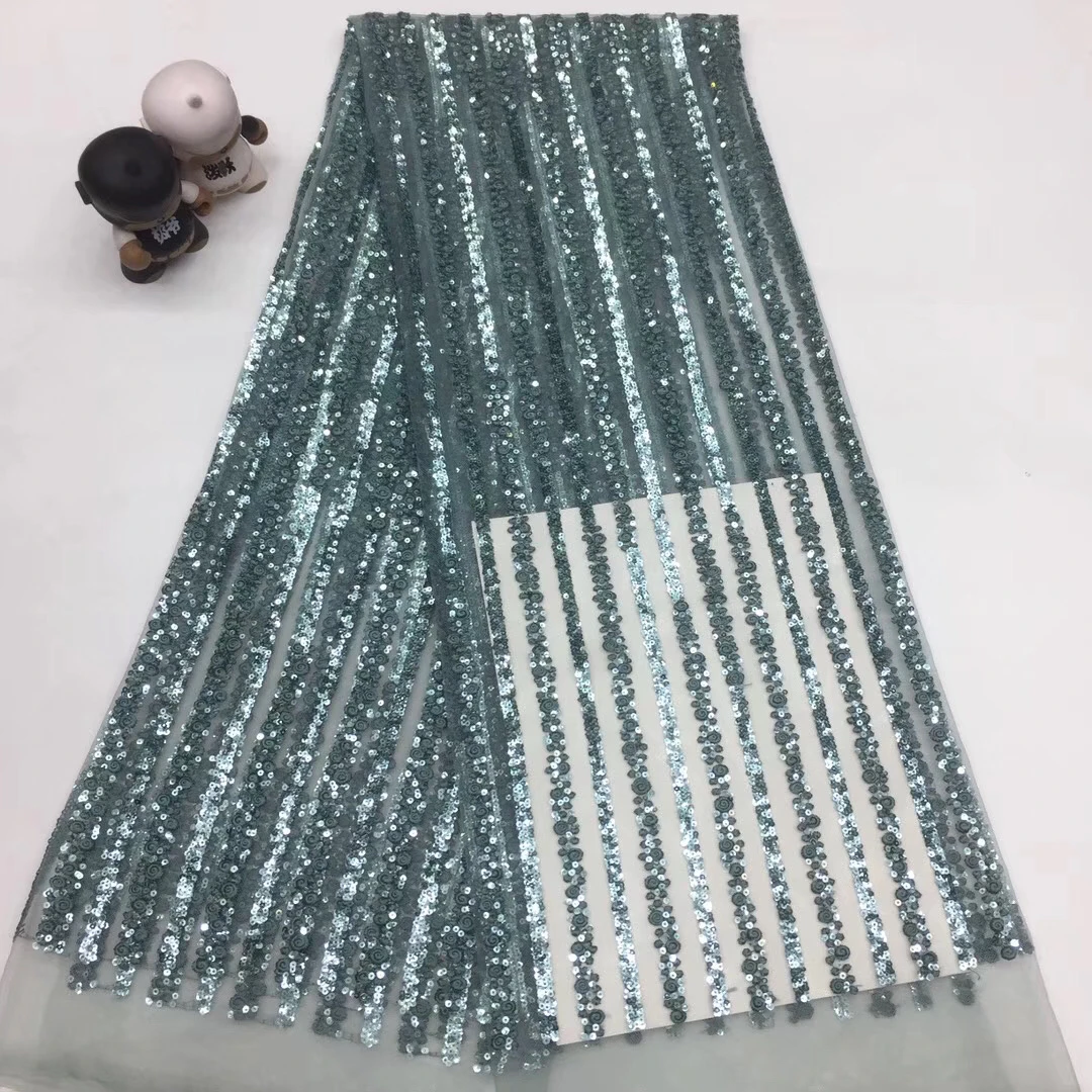 French Sequin Lace Fabric 2021 African Tulle Lace Fabric High Quality Nigeria Sequin Lace Embroidered Wedding Dress XX3706
French Sequin Lace Fabric 2021 African Tulle Lace Fabric High Quality Nigeria Sequin Lace Embroidered Wedding Dress XX3706