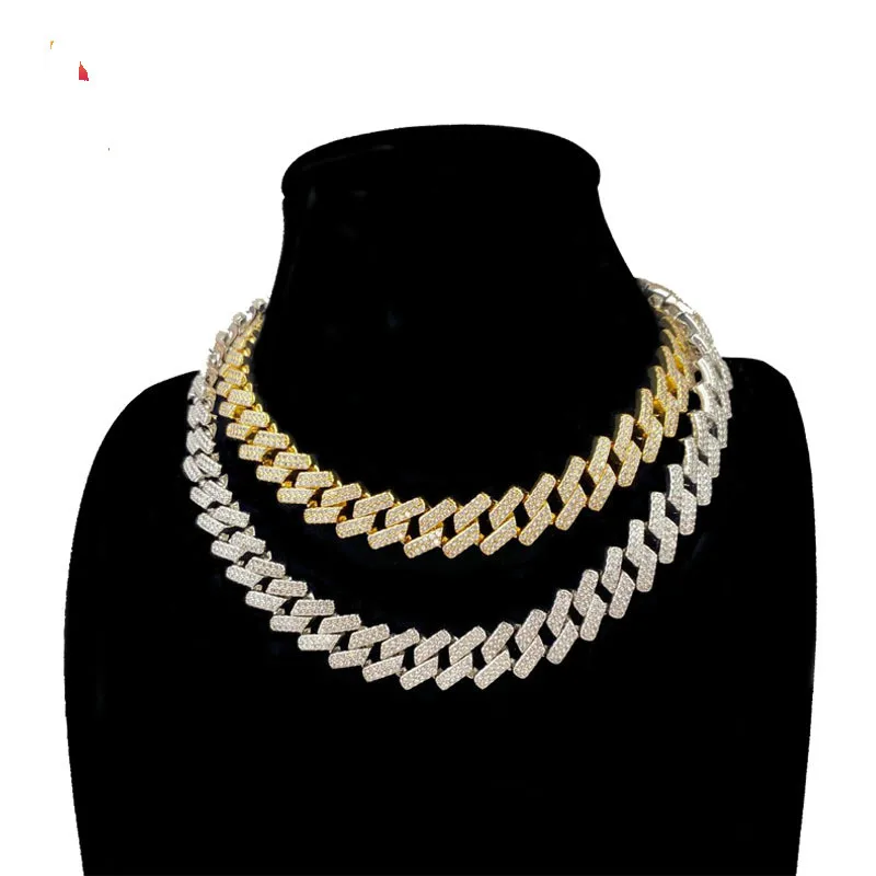 15mm Miami Box Clasp Cuban Link Chain Gold Silver Punk Necklace Iced Out Baguette Zirconia Bling Hip Hop Chain for Men Jewelry
15mm Miami Box Clasp Cuban Link Chain Gold Silver Punk Necklace Iced Out Baguette Zirconia Bling Hip Hop Chain for Men Jewelry