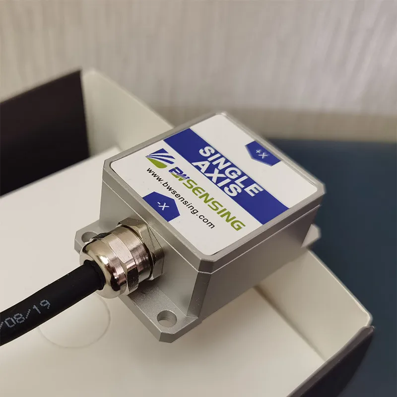 BWK215S Bus Single Axis Inclinometer Tilt Angle Sensor with Accuracy 0.2 Resolution 0.02 Degree and CAN Output Position Sensor
BWK215S Bus Single Axis Inclinometer Tilt Angle Sensor with Accuracy 0.2 Resolution 0.02 Degree and CAN Output Position Sensor