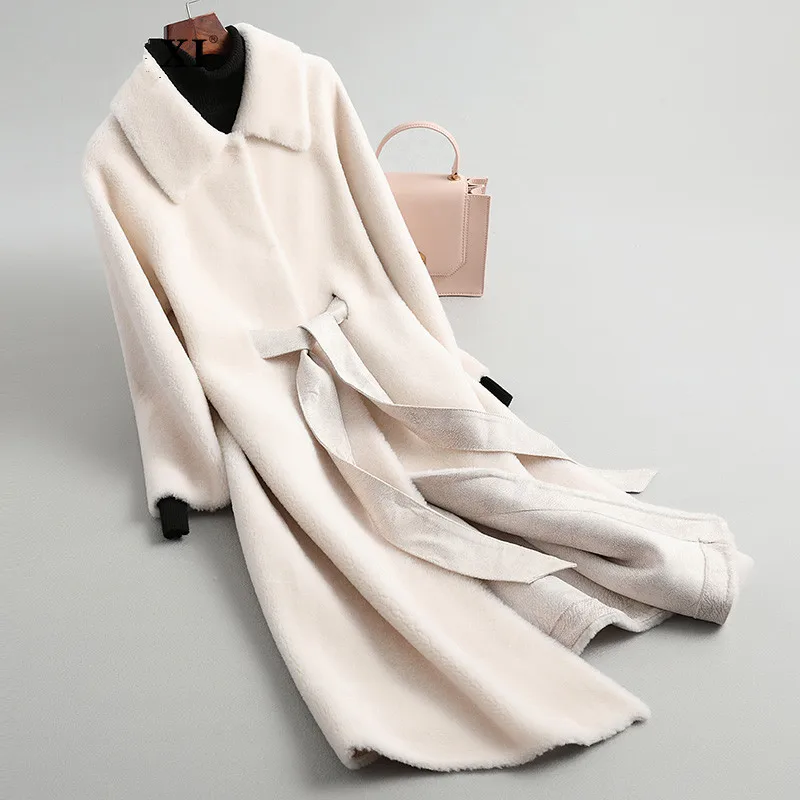 Real Fur Coat Female Sheep Shearling Winter Jacket Women 100% Wool Coat Women Korean Long Jackets Manteau Femme KL-1912
Real Fur Coat Female Sheep Shearling Winter Jacket Women 100% Wool Coat Women Korean Long Jackets Manteau Femme KL-1912