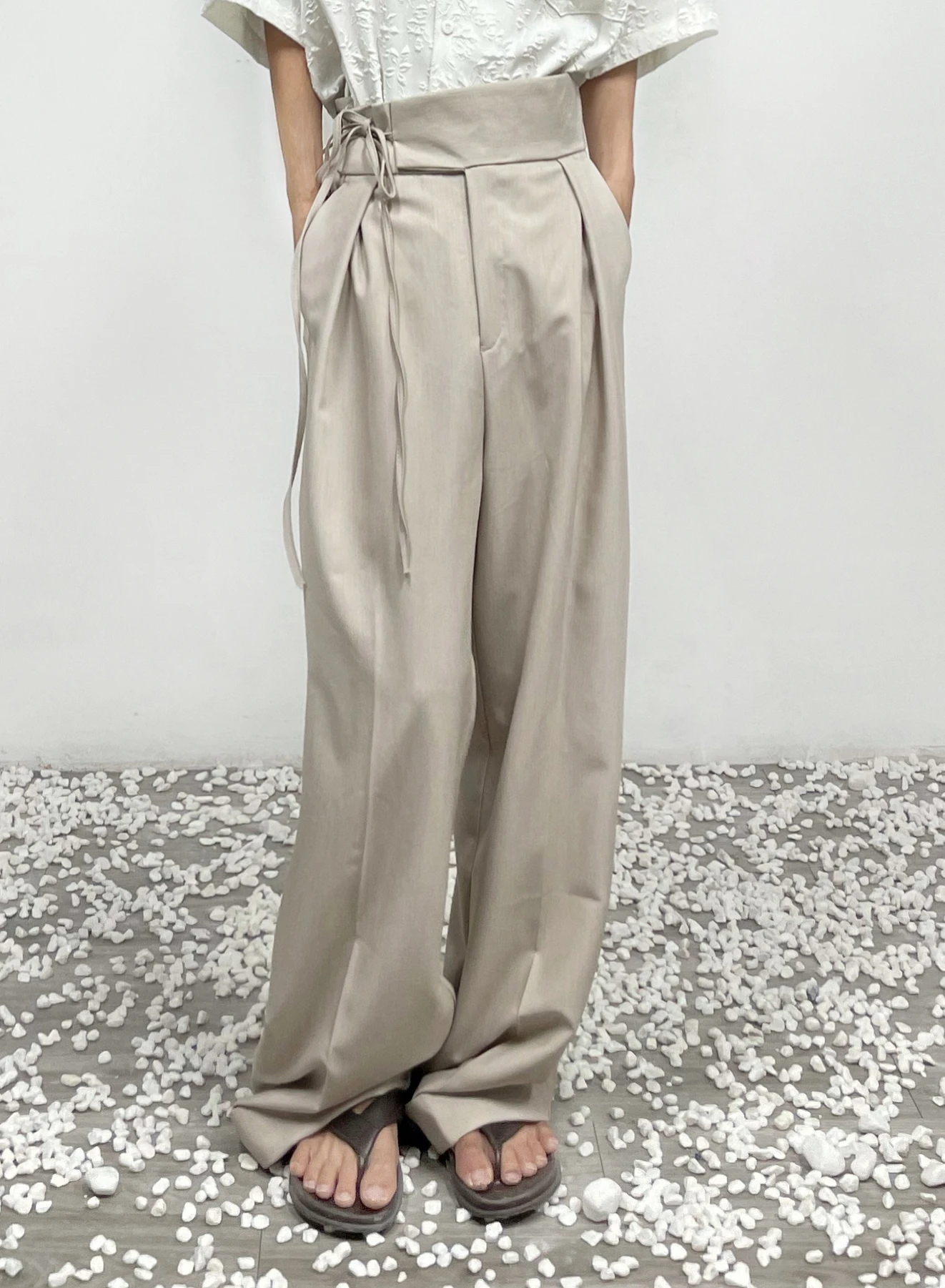 M-6XL! Big yards men's pants 2021 New pure color high waist straight pipe drawstring suit pants spring and autumn slacks
M-6XL! Big yards men's pants 2021 New pure color high waist straight pipe drawstring suit pants spring and autumn slacks
