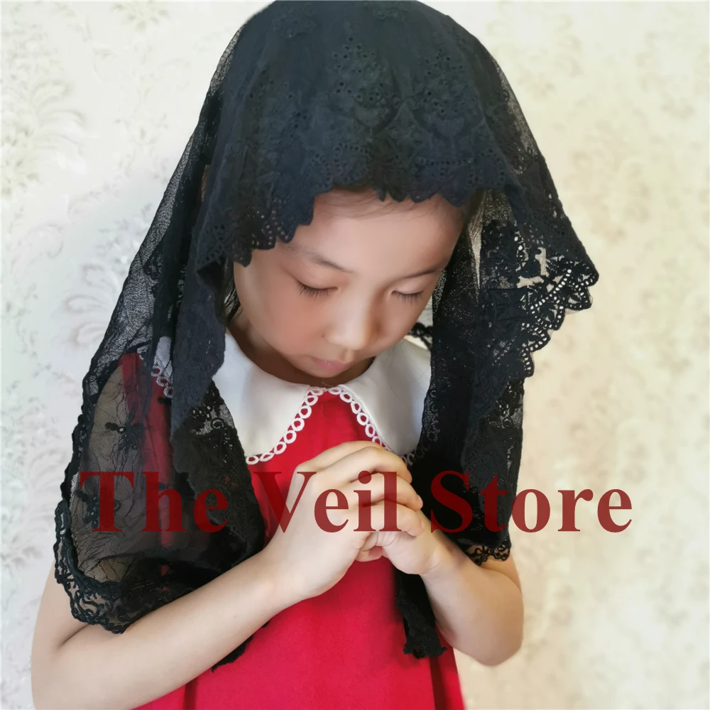 Black White Lace Mantilla Veils for Church Girls Catholic Head Scarves Latin Mass Mantilla Velo de Novia Negra Voile Mantille
Black White Lace Mantilla Veils for Church Girls Catholic Head Scarves Latin Mass Mantilla Velo de Novia Negra Voile Mantille