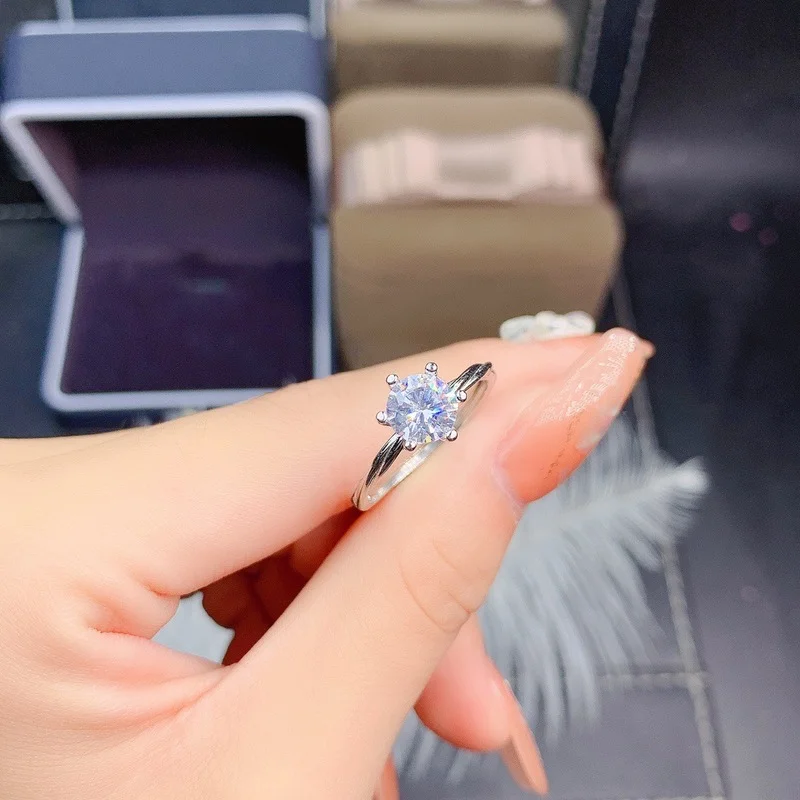 Moissanite Ring 1CT VVS Lab Diamond Fine Jewelry for Women Wedding Party Anniversary Gift Real 925 Sterling Silver
Moissanite Ring 1CT VVS Lab Diamond Fine Jewelry for Women Wedding Party Anniversary Gift Real 925 Sterling Silver