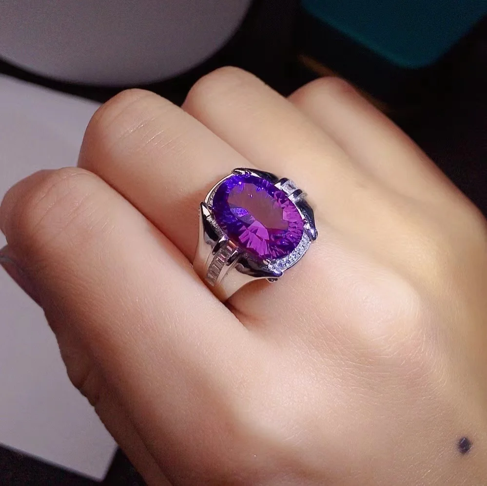 5ct 10mm*14mm VVS Grade Natural Amethyst Ring for Party Luxury Amethyst Silver Man Ring 925 Silver Amethyst Jewelry
5ct 10mm*14mm VVS Grade Natural Amethyst Ring for Party Luxury Amethyst Silver Man Ring 925 Silver Amethyst Jewelry