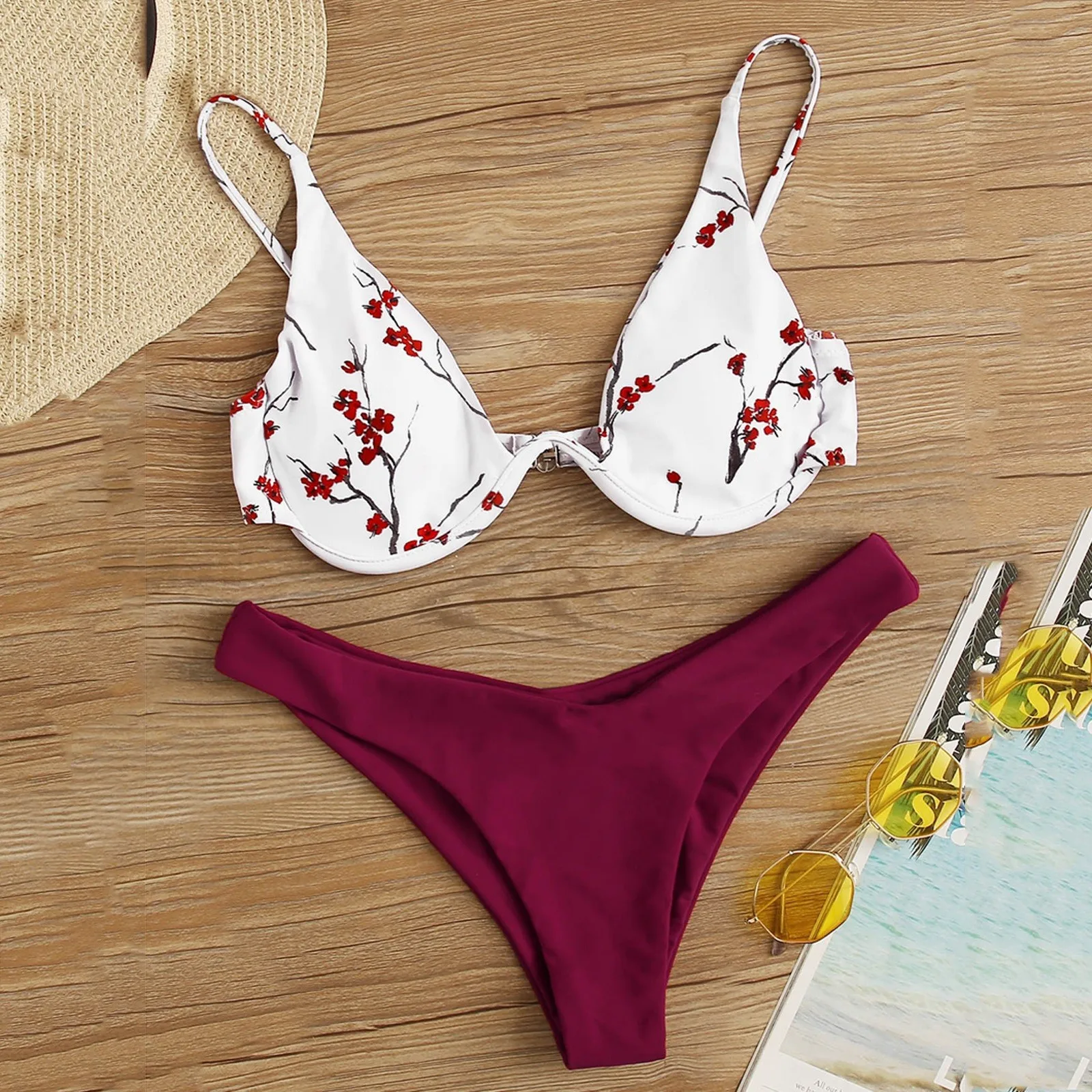 Women Floral Print Bikini Swimsuit Set Push-up Beachwear Padded Swimwear Bikini Set Bathing Suits Beach Wear Swimming 2022 New
Women Floral Print Bikini Swimsuit Set Push-up Beachwear Padded Swimwear Bikini Set Bathing Suits Beach Wear Swimming 2022 New
