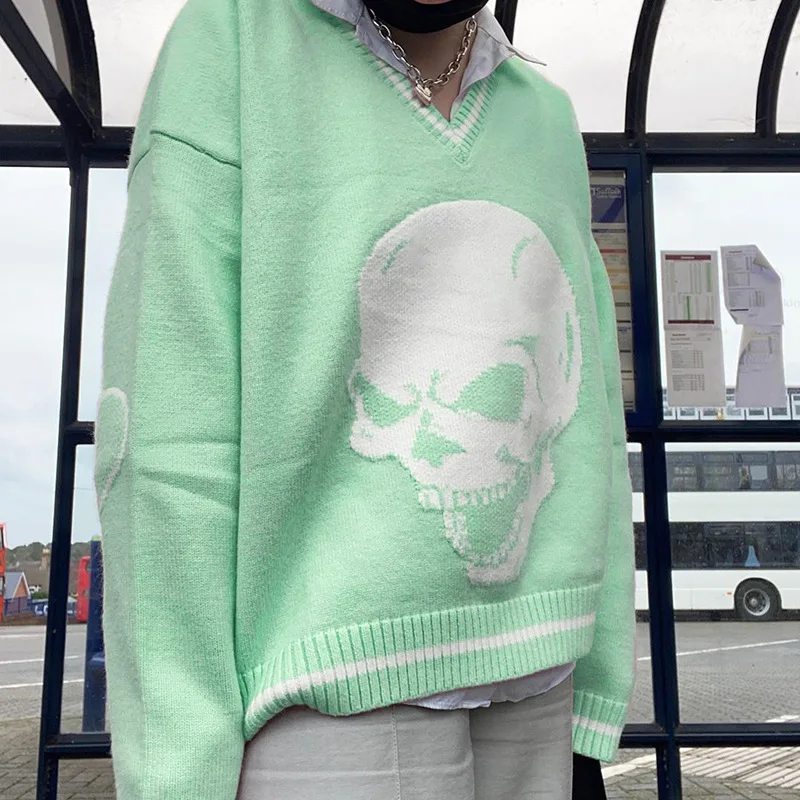 Korean Style Sweater Pullover Female Skull Print Autumn Winter Harajuku Long Sleeve Women Pullovers V Neck Knitwear Ladies Tops
Korean Style Sweater Pullover Female Skull Print Autumn Winter Harajuku Long Sleeve Women Pullovers V Neck Knitwear Ladies Tops