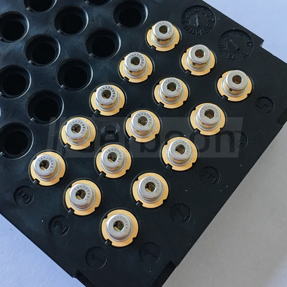 437nm 447nm 460nm 2200mW 2.2W Blue Laser Diode LD 5.6mm TO56 for Electronic Equipment and Stage Lighting, No PLPT5 450AK
437nm 447nm 460nm 2200mW 2.2W Blue Laser Diode LD 5.6mm TO56 for Electronic Equipment and Stage Lighting, No PLPT5 450AK