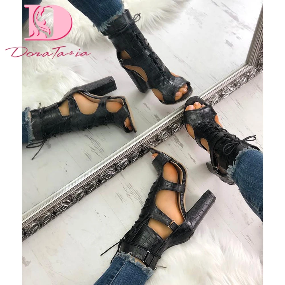 DoraTasia Big Size 34-43 New Female Summer Sandals Fashion Thick High Heels Gladiator Sandals Women Party Sexy Shoes Woman
DoraTasia Big Size 34-43 New Female Summer Sandals Fashion Thick High Heels Gladiator Sandals Women Party Sexy Shoes Woman