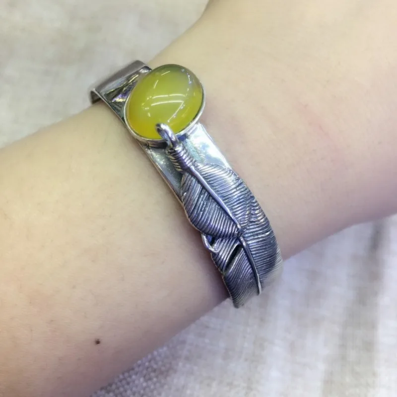 925 pure silver inlaid pure natural Topaz chalcedony open Bracelet retro fashion leaf Bracelet
925 pure silver inlaid pure natural Topaz chalcedony open Bracelet retro fashion leaf Bracelet