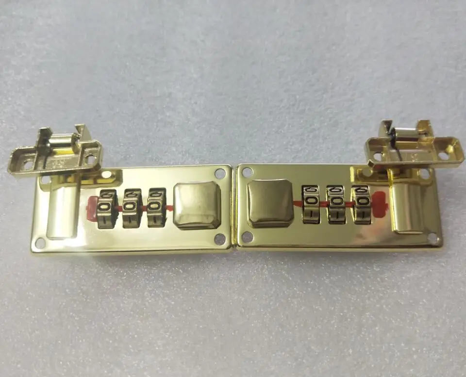 luggage combination lock Square box alloy lock/ pair lock.left and right toolkit A5
luggage combination lock Square box alloy lock/ pair lock.left and right toolkit A5