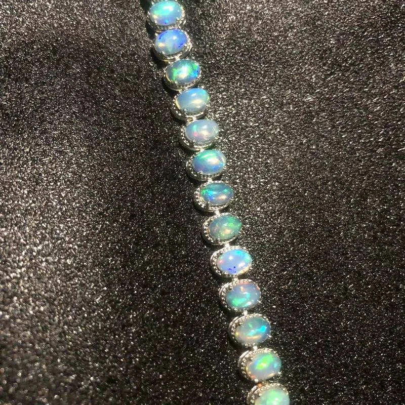YULEM Jewelry 2022 New Design Fine Jewelry Natural Opal 4*6mm 23pcs with Fire Color Blue Silver 925 Fashion Design
YULEM Jewelry 2022 New Design Fine Jewelry Natural Opal 4*6mm 23pcs with Fire Color Blue Silver 925 Fashion Design