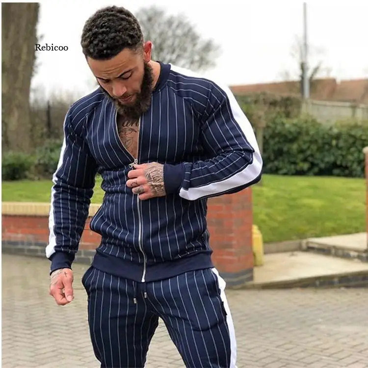 New Men's Autumn Hoodies Tracksuit Set Male Sweatshirt Sweatpants Multi-Pocket Fashion Trousers High Street Jackets Sets
New Men's Autumn Hoodies Tracksuit Set Male Sweatshirt Sweatpants Multi-Pocket Fashion Trousers High Street Jackets Sets